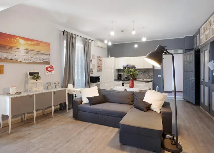 شقة Casa Raineri 200 Mt Dal Mare إمبيريا