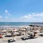 Casa Raineri 200 Mt Dal Mare אימפריה