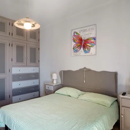 Casa Raineri 200 Mt Dal Mare Apartman Imperia