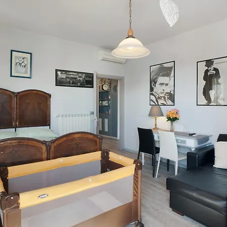 Appartement Casa Raineri 200 Mt Dal Mare *